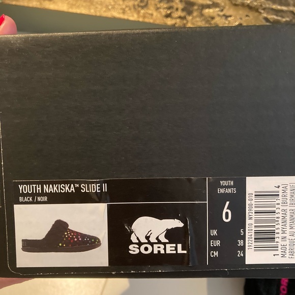 Sorel Slippers - Picture 4 of 4